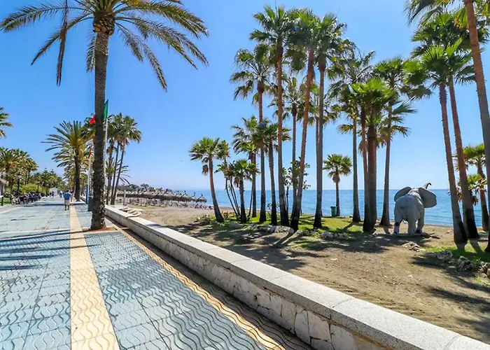 San Pedro Beachside